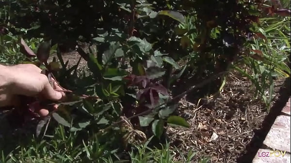 Gardener lets his guard down so the hungry brunette pounces on him and deepthroats before eating cum