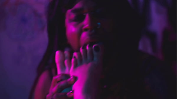 Pegging Threesome With 2 Foot Goddess